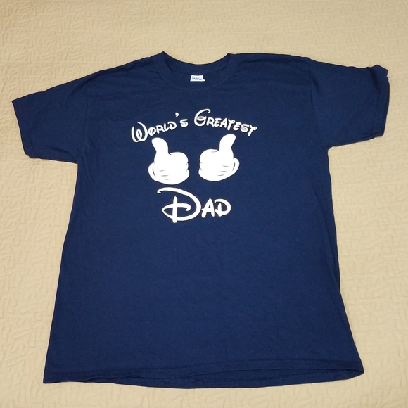 World's Greatest Dad  T Shirt Size L - Picture 2 of 5